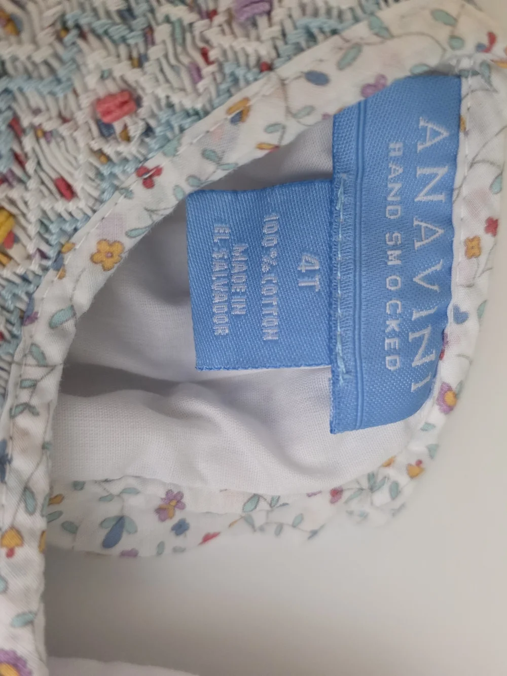 Anavini 4t White Floral Smocked Outfit Set
